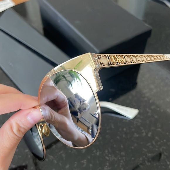 DIOR sunglasses - Picture 5 of 9